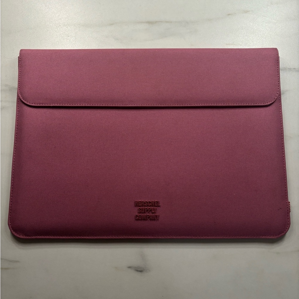 Herschel Supply Company laptop sleeve